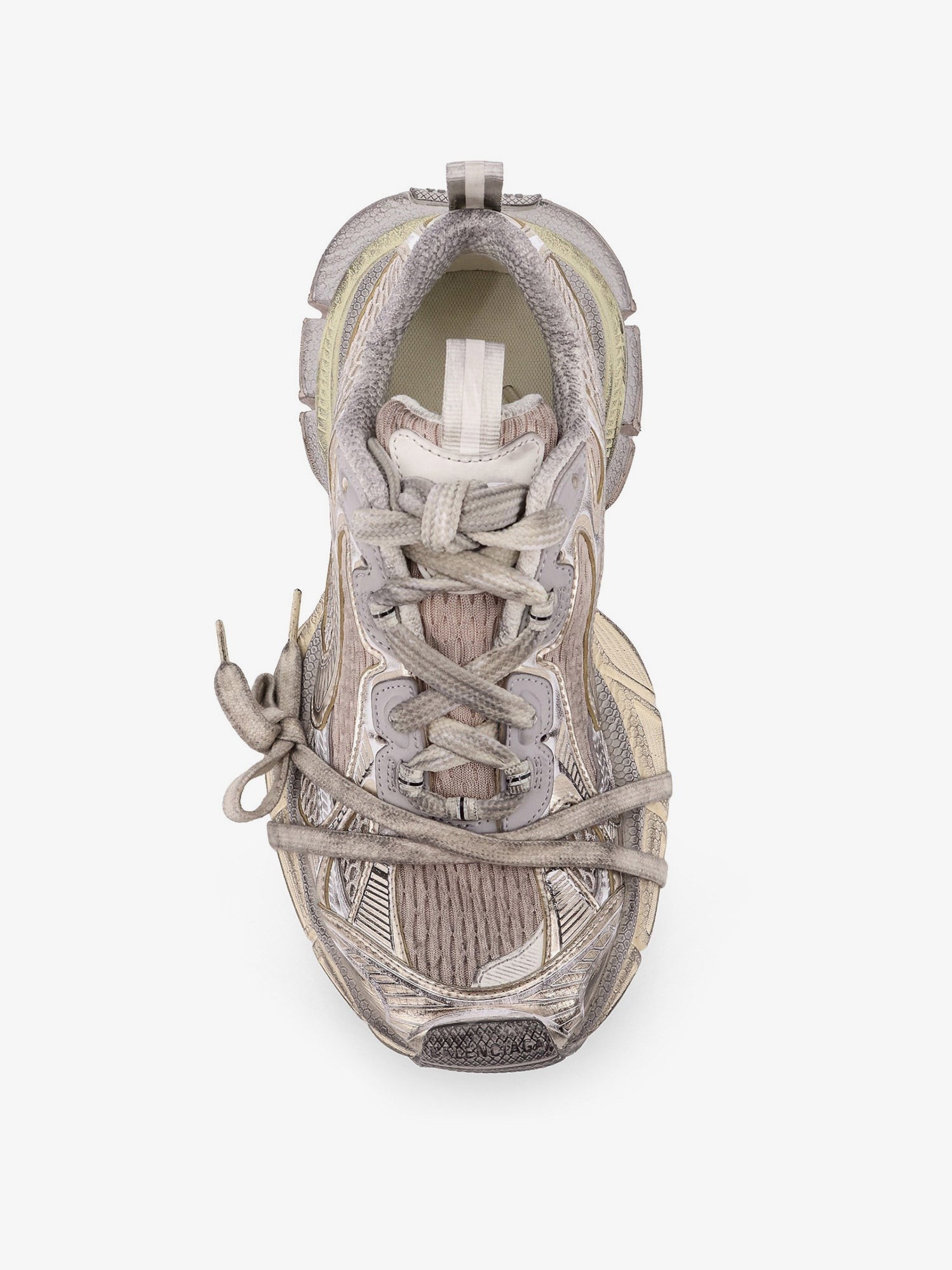 3XL low-top mesh sneakers