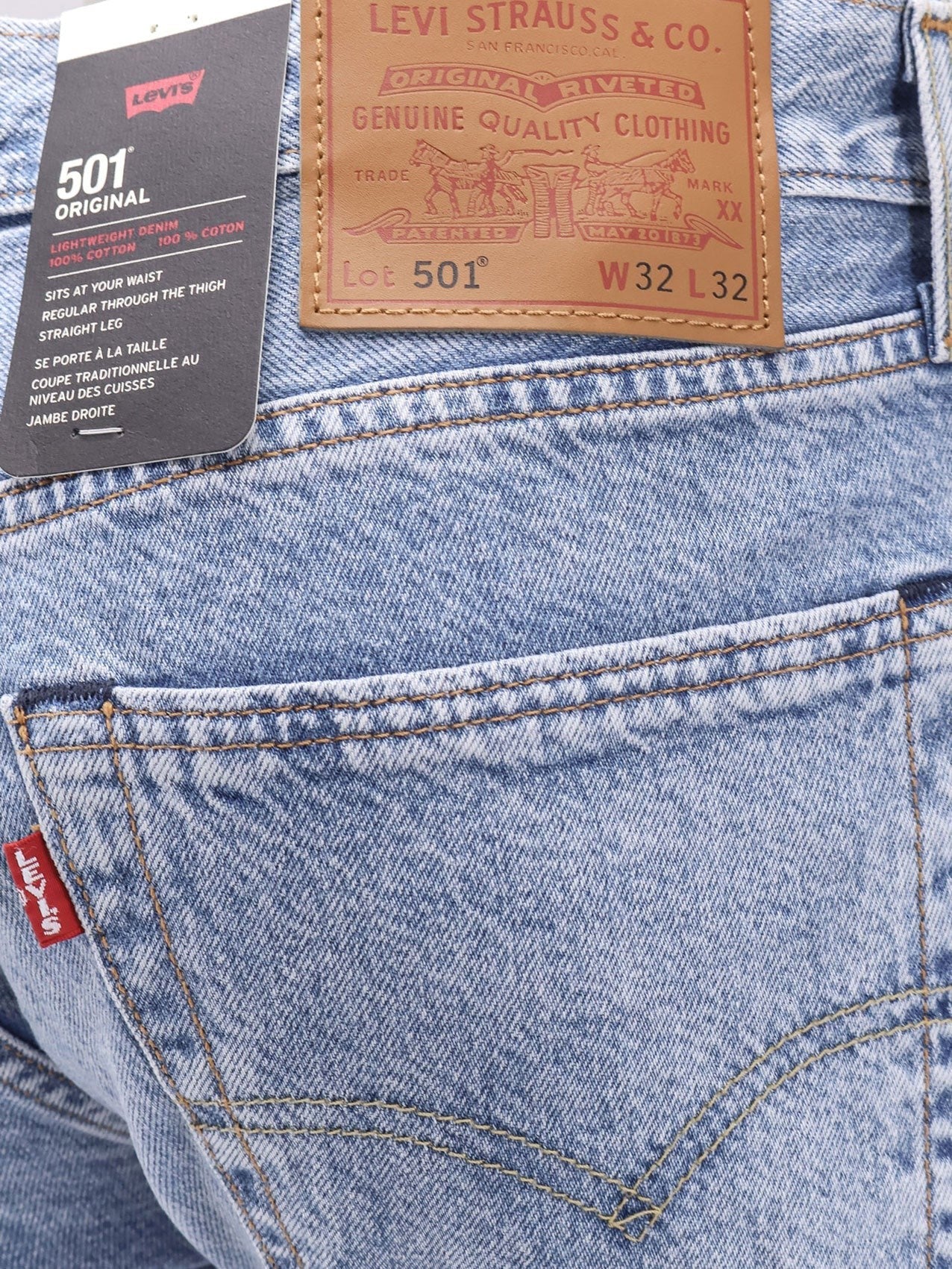 501 original jeans  with iconic tag