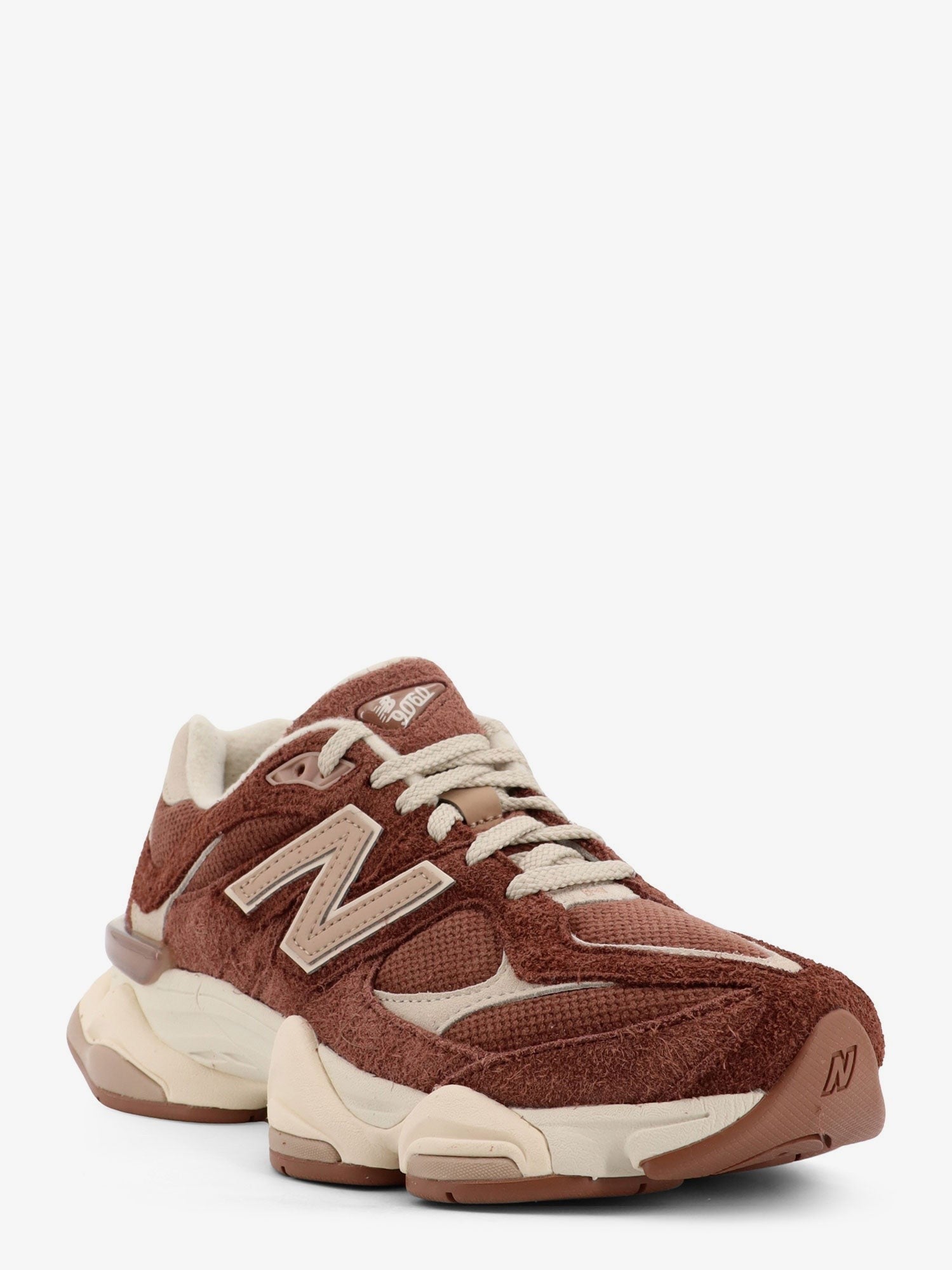 9060 sneakers with Logo