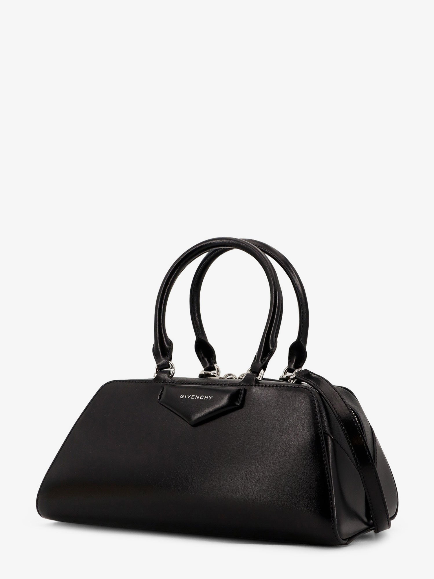 Antigona East West Small leather shoulder bag