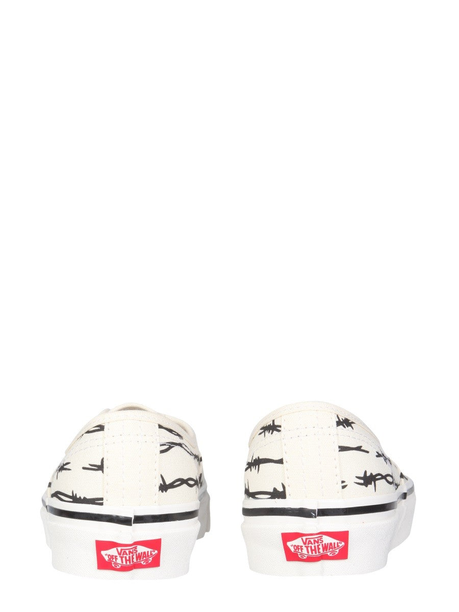 AUTHENTIC 44 SNEAKERS