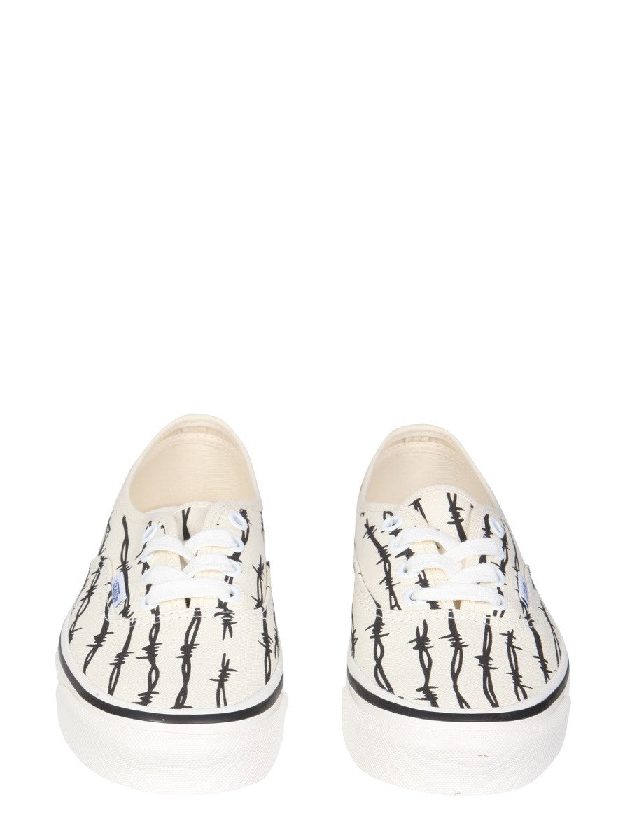 AUTHENTIC 44 SNEAKERS