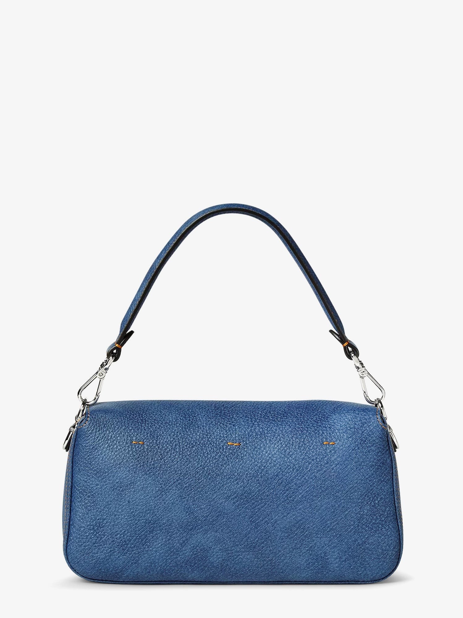 Baguette leather shoulder bag