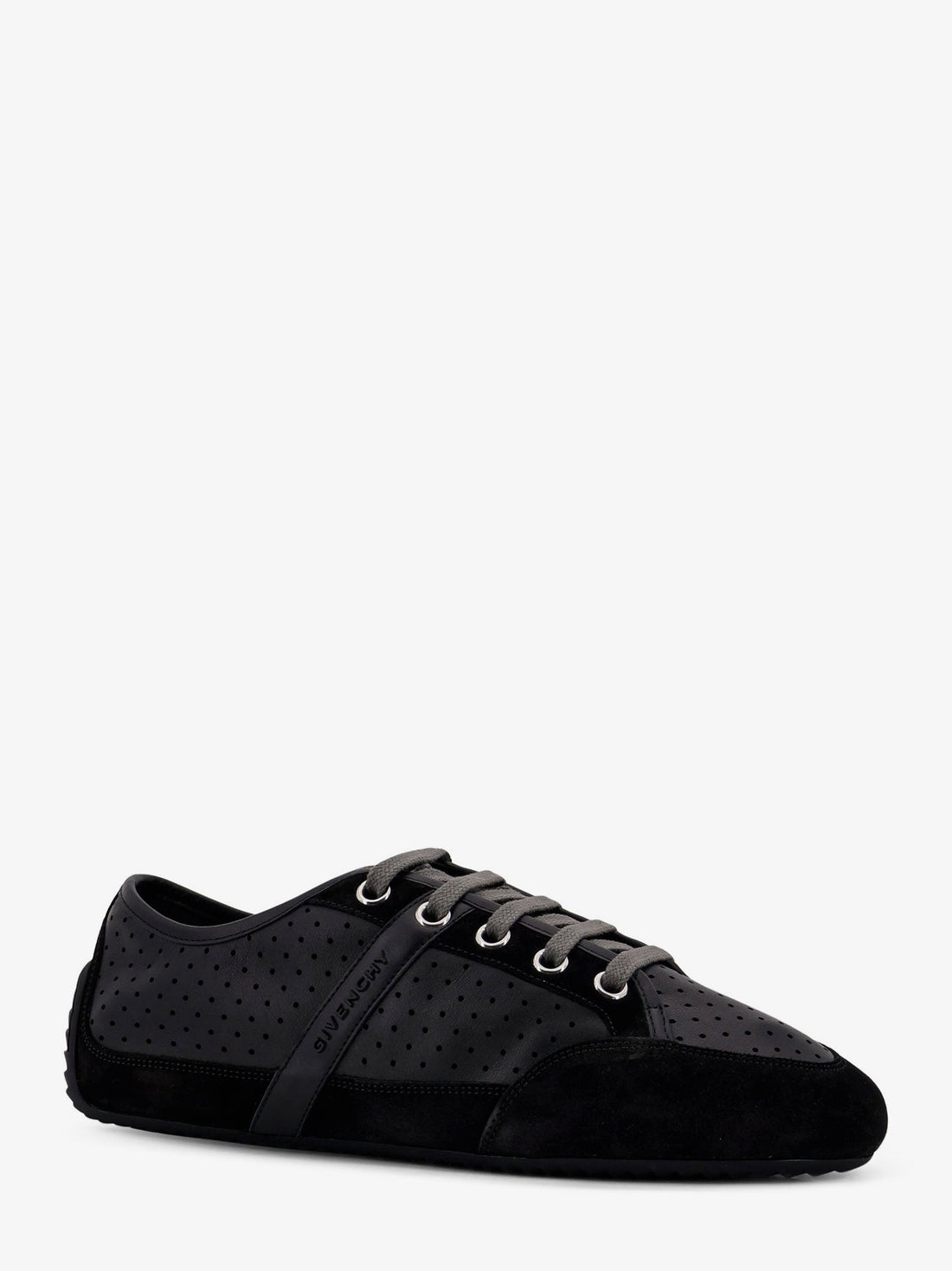 Baskets low-top leather and suede sneakers