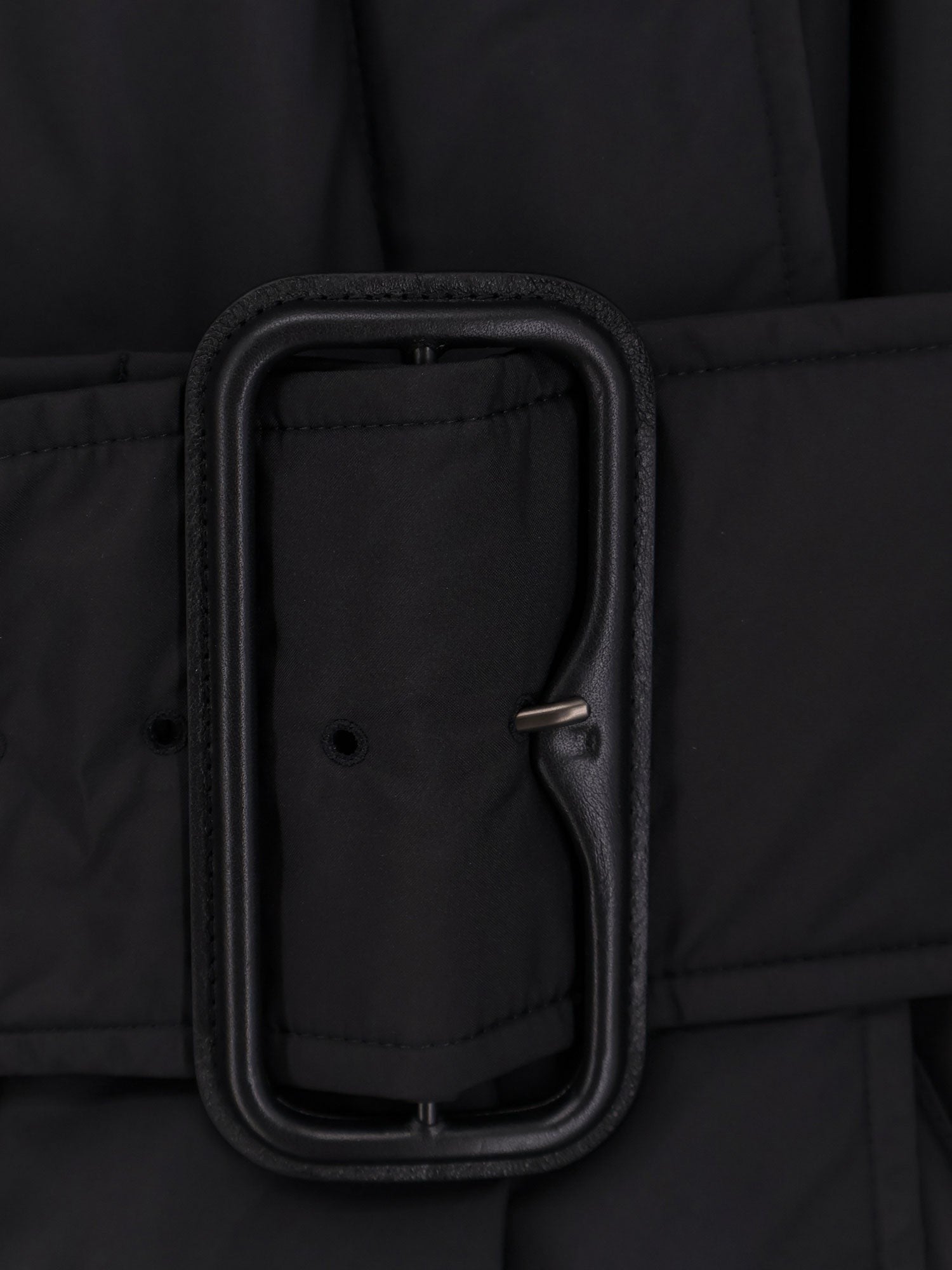 Berryhill jacket with belt