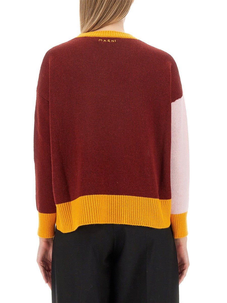 CASHMERE SWEATER