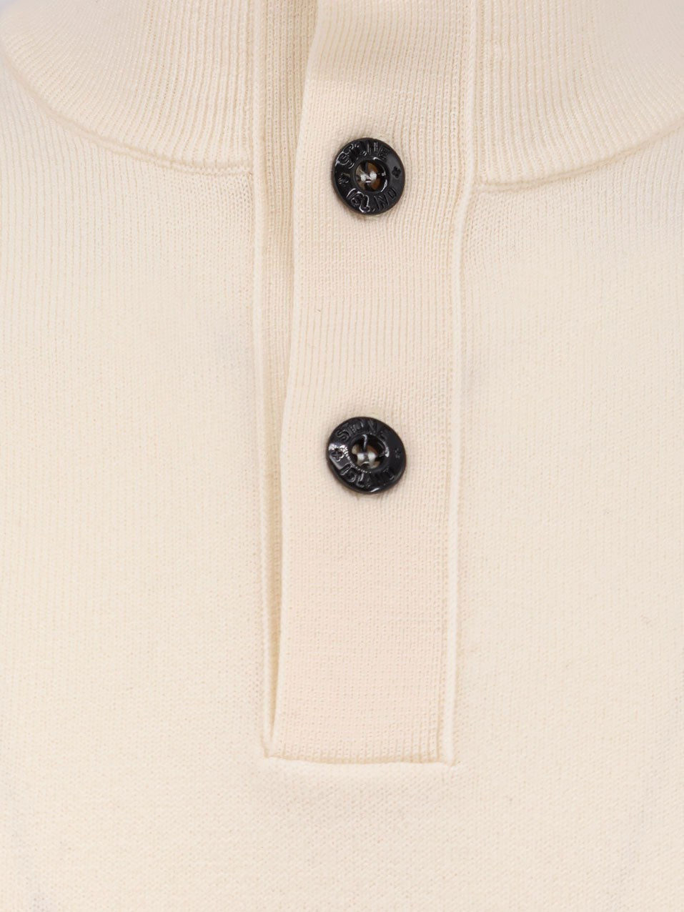 Certified virgin wool blend sweater