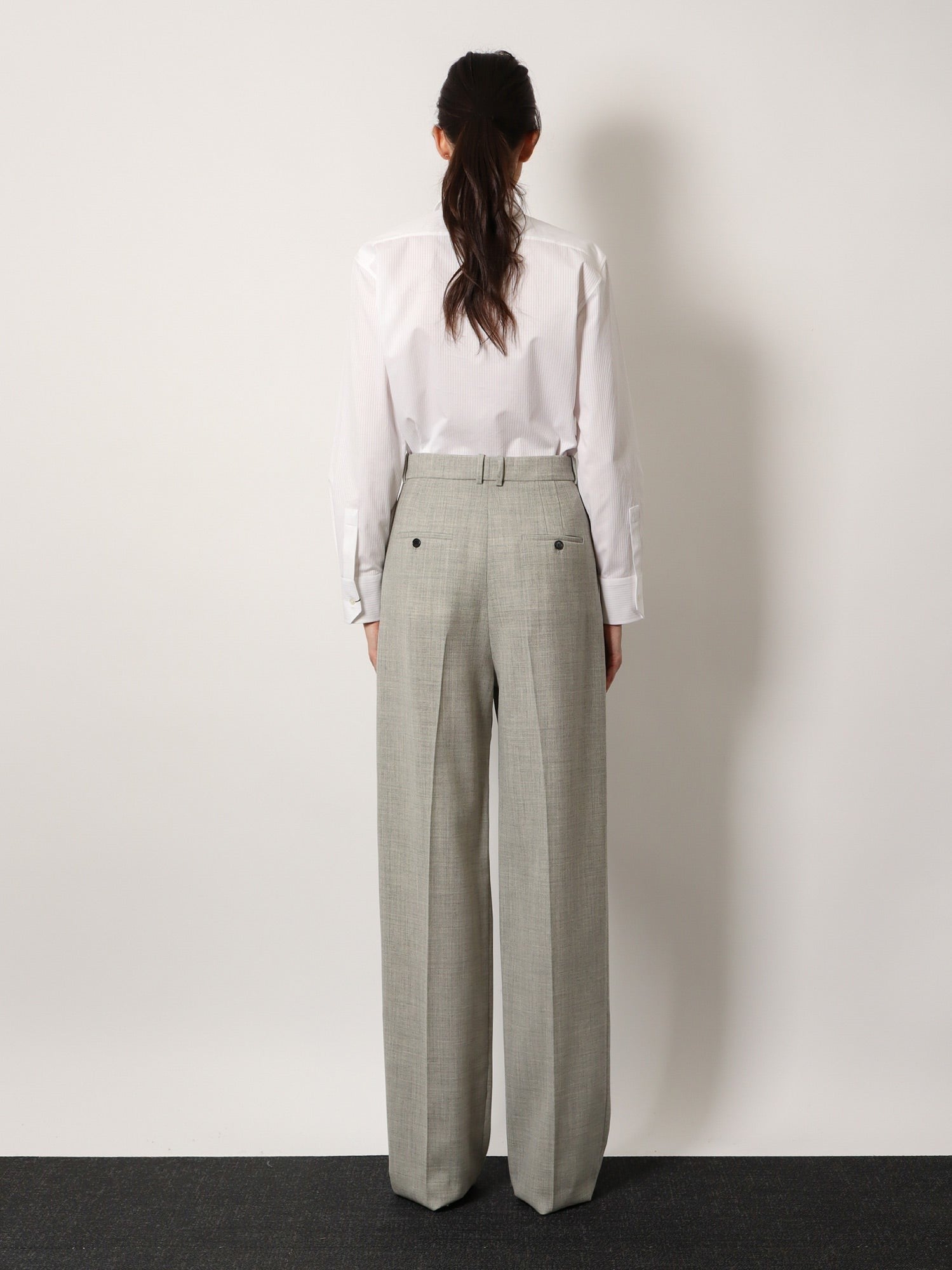 Certified wool trousers with wide leg
