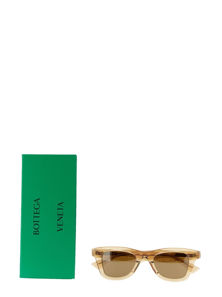 "CLASSIC" SUNGLASSES