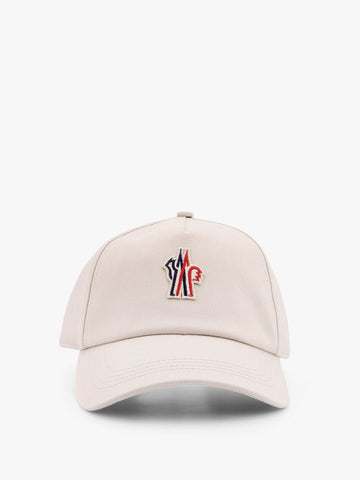 Cotton baseball hat with logo patch