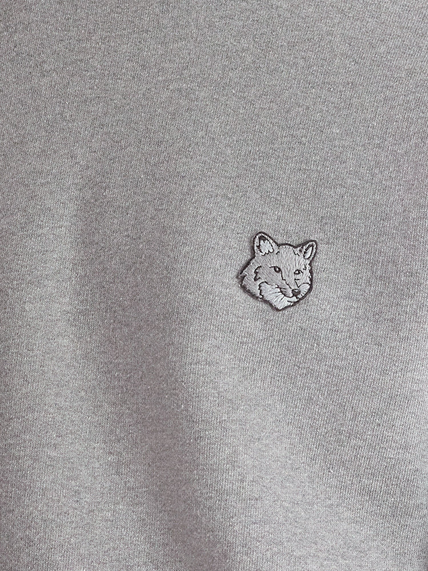 Cotton sweatshirt with Bold Fox Head patch