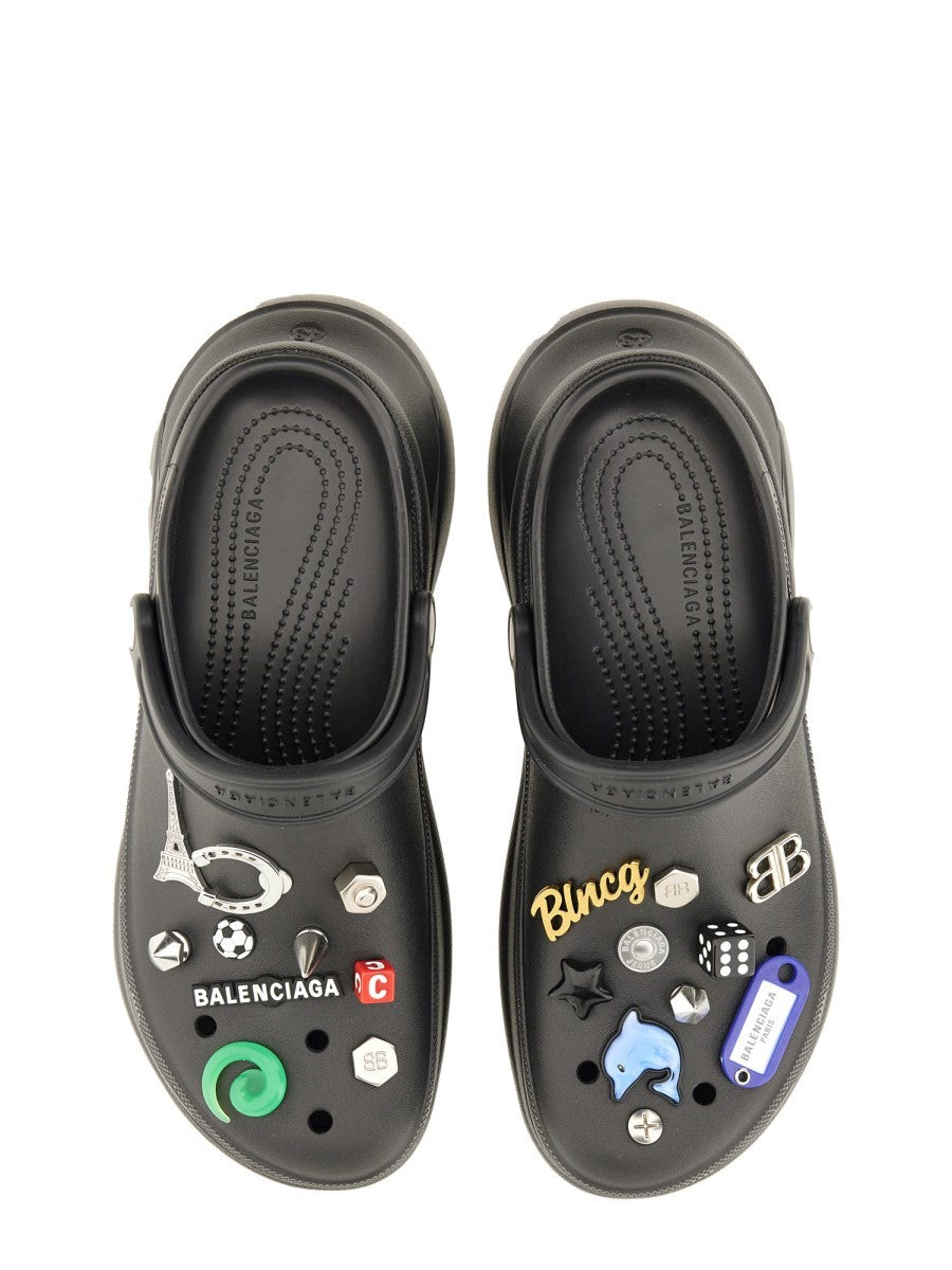 "CROCS JIBBITZ" SABOT