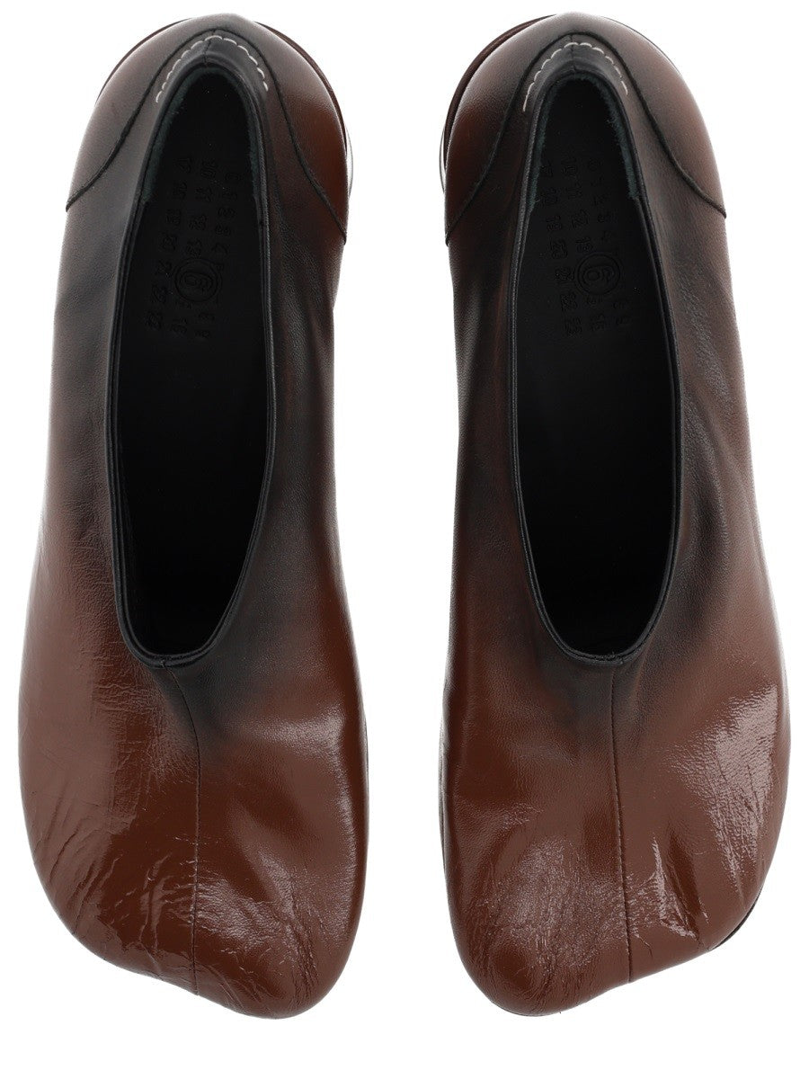 DÉCOLLETÉ "ANATOMIC"