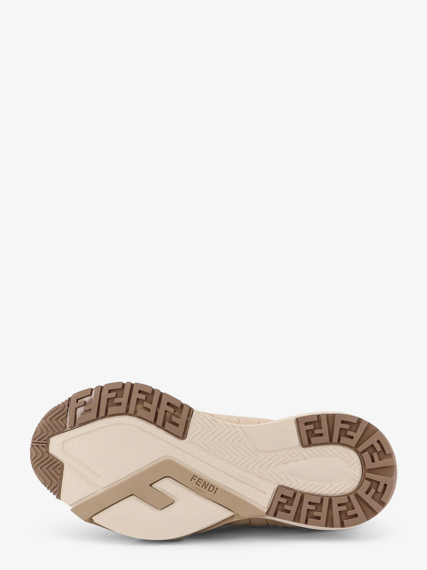 Flow sneakers with embossed logo on the side