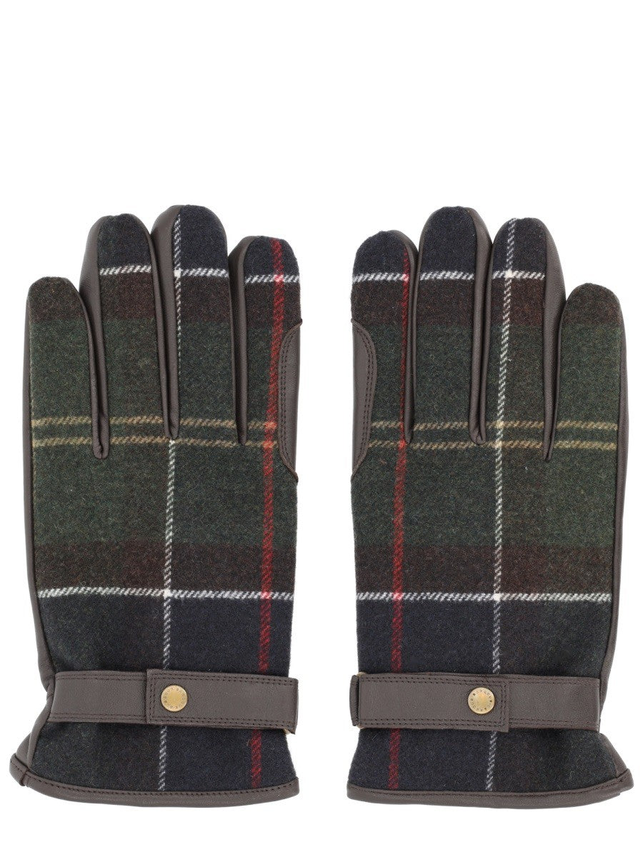 GLOVES WITH TARTAN PATTERN
