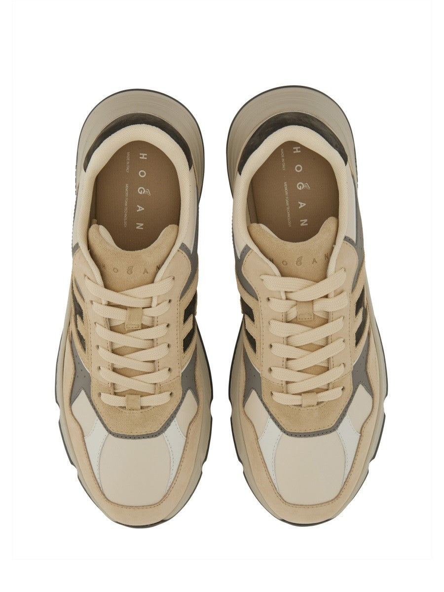 "HYPERLIGHT" SNEAKER