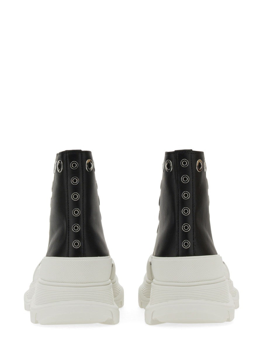 JOEY SNEAKER WITH EYELETS