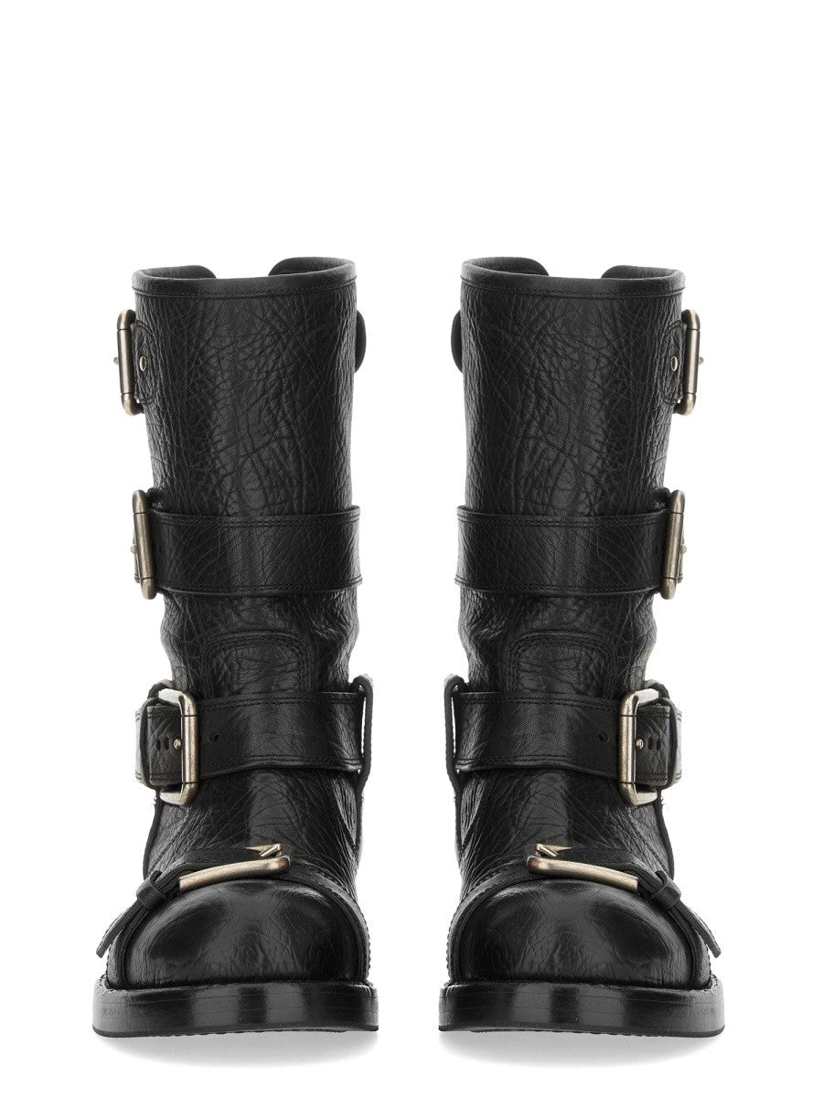 LEATHER BOOT WITH BUCKLES