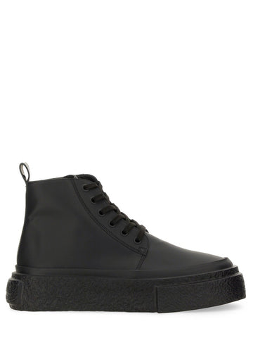 LEATHER LACE-UP SNEAKER