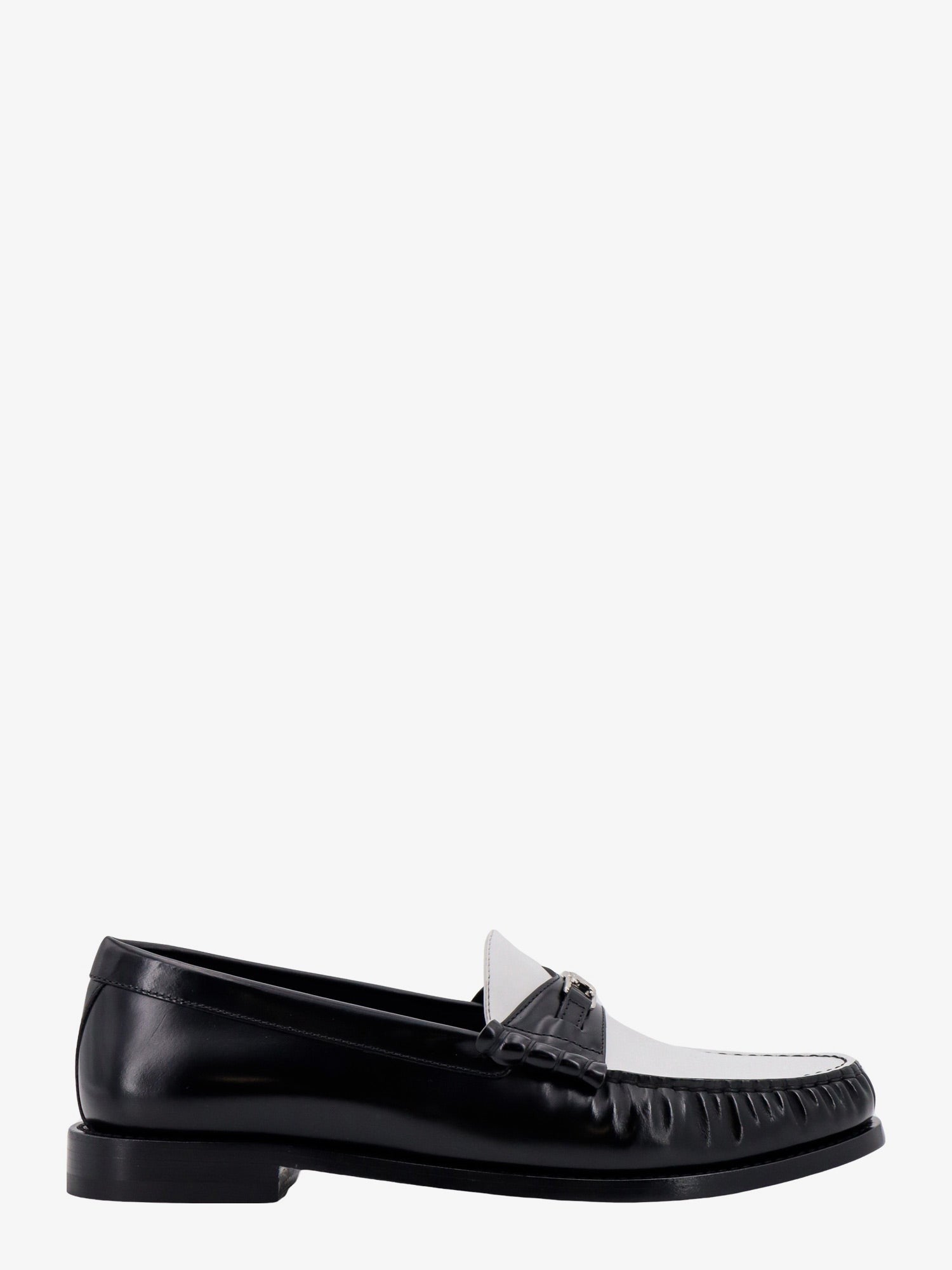 Triomphe 15 leather loafers