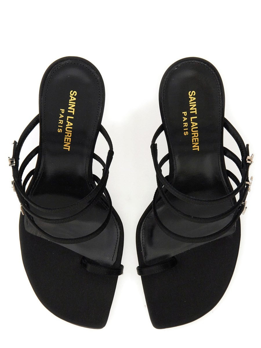 LEATHER SANDAL