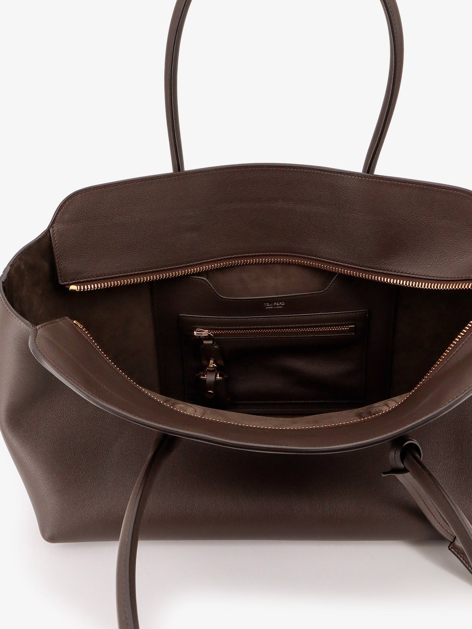 Leather shoulder bag with logo