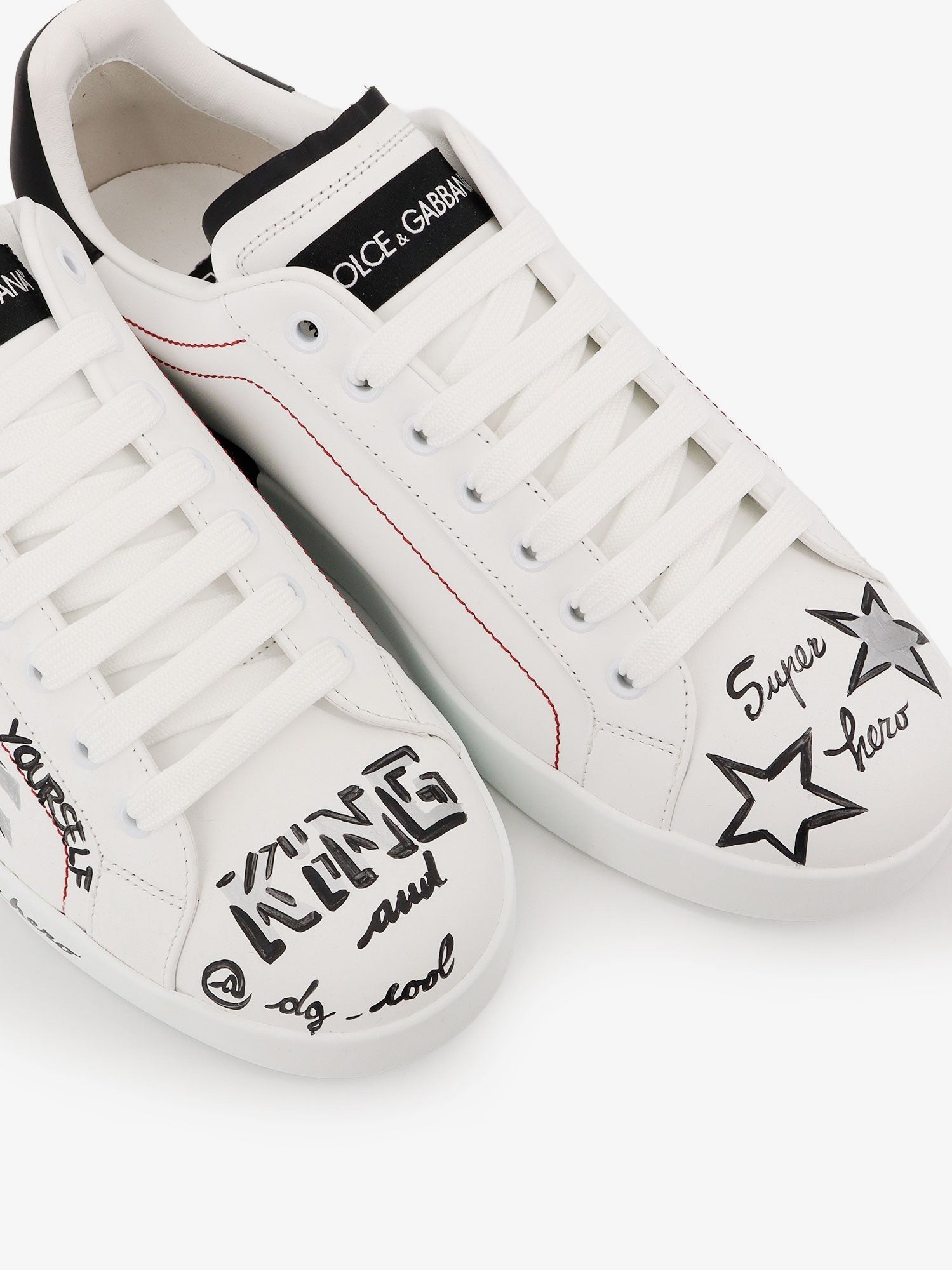 Leather sneakers with iconic prints