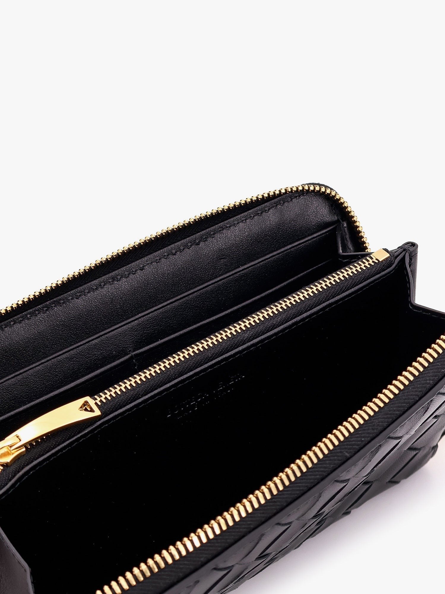 Leather wallet with Intrecciato motif