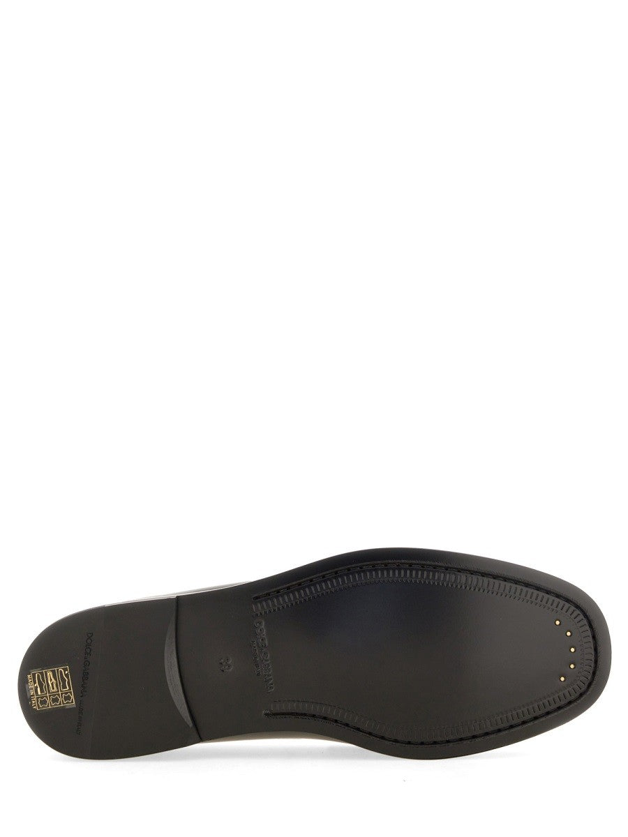 LOAFER WITH LOGO