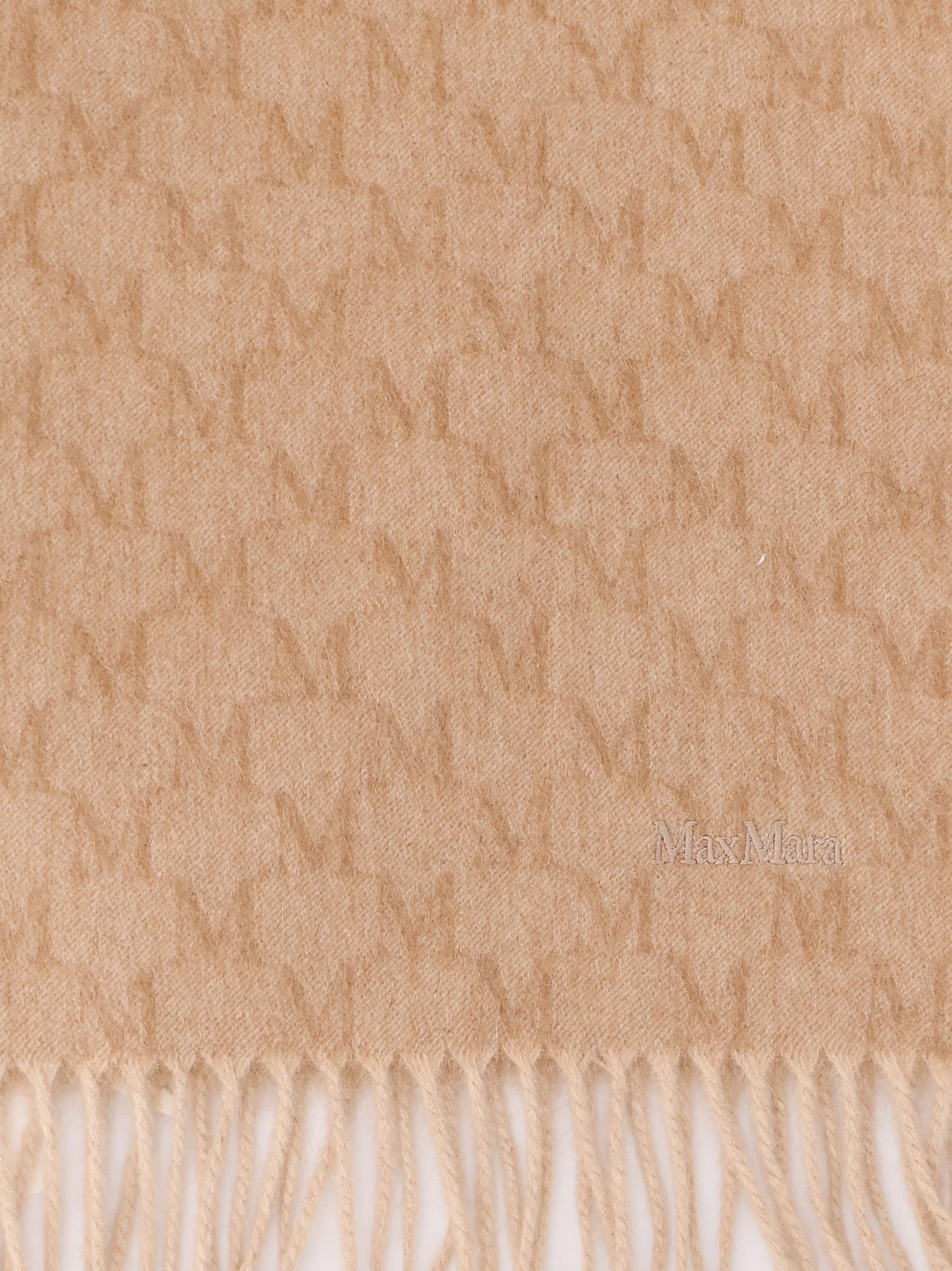 Logo camel scarf with all-over logo