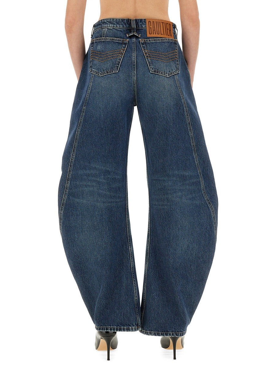 LOW-RISE JEANS
