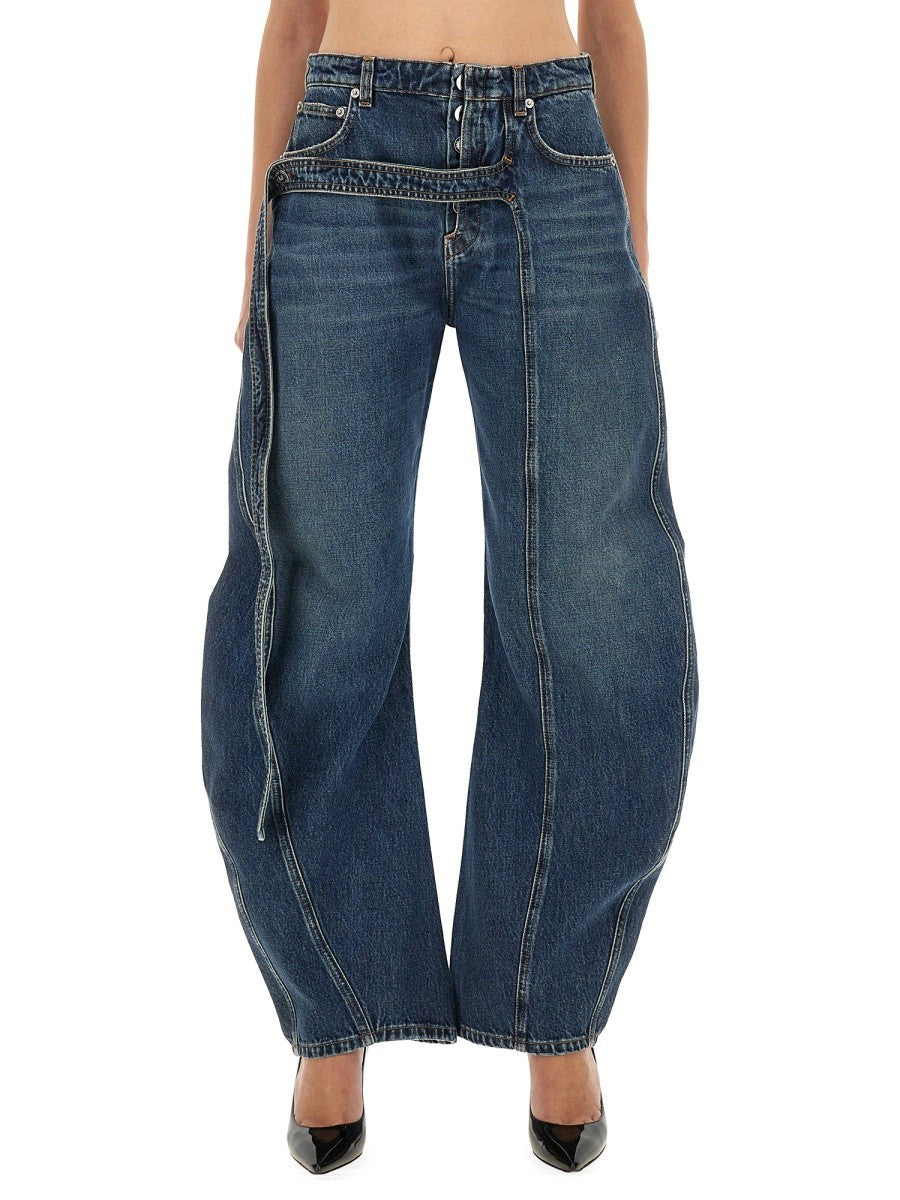 LOW-RISE JEANS