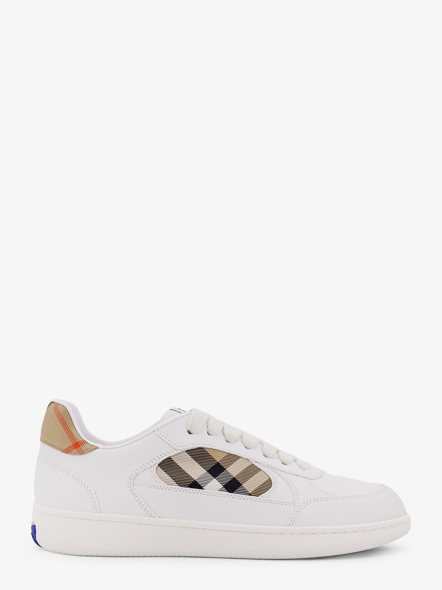 Low-top leather sneakers with check inserts