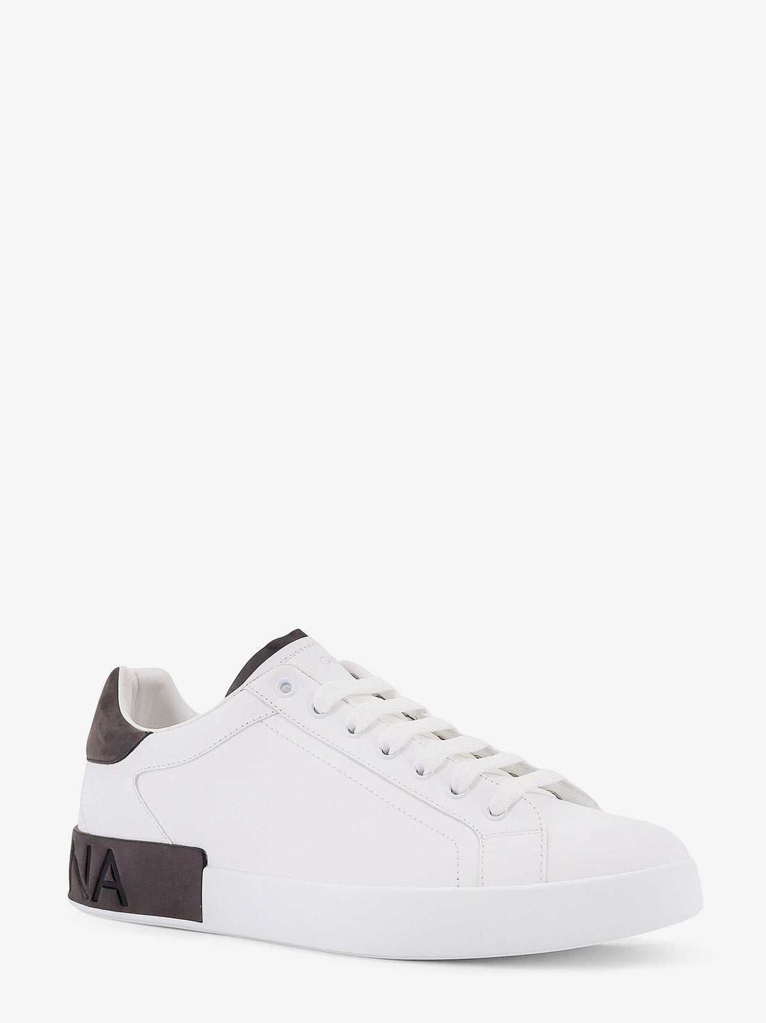 Low-top leather sneakers