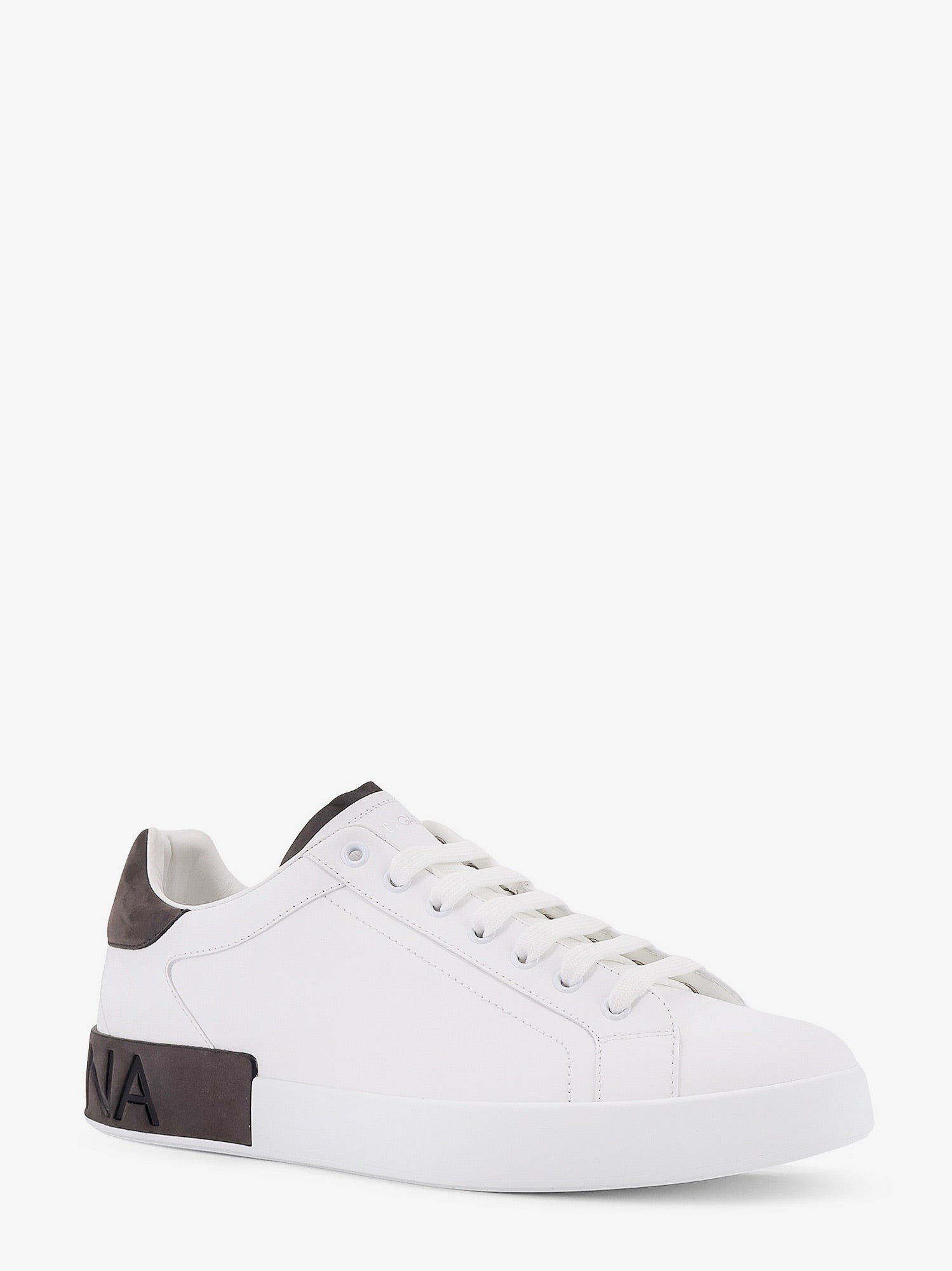 Low-top leather sneakers