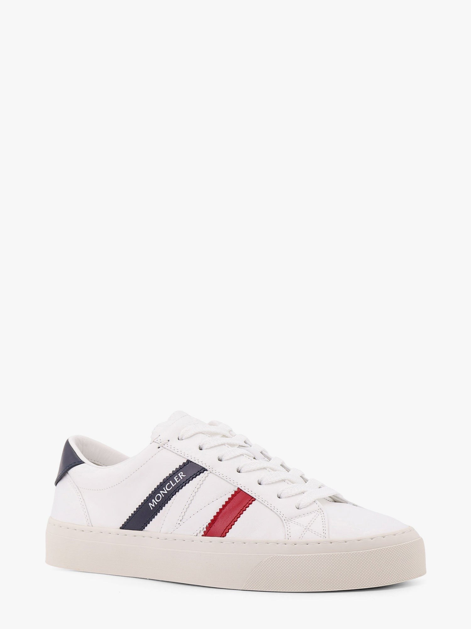 Low-top leather sneakers