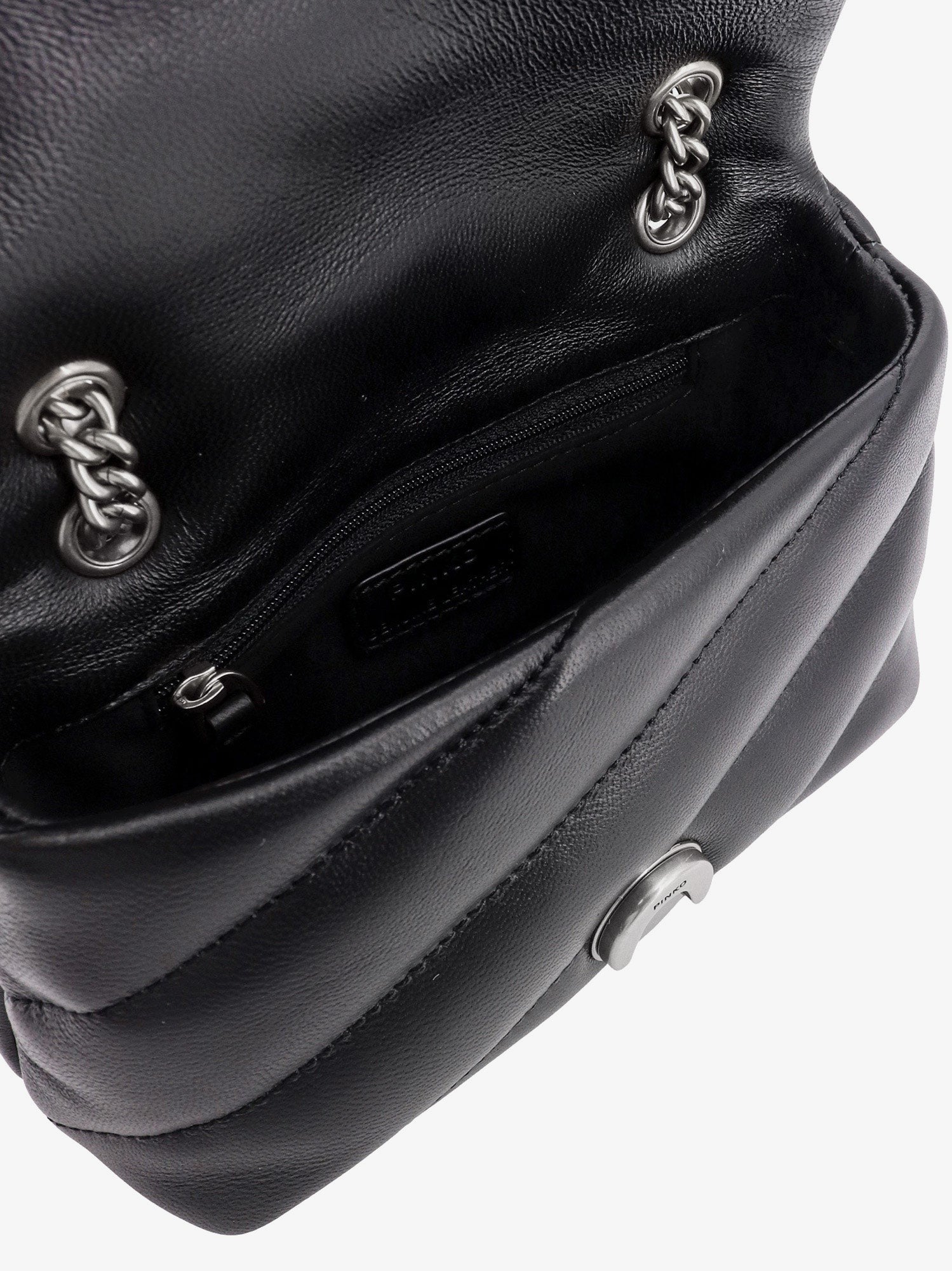 Matelassé leather shoulder bag with iconic love birds buckle