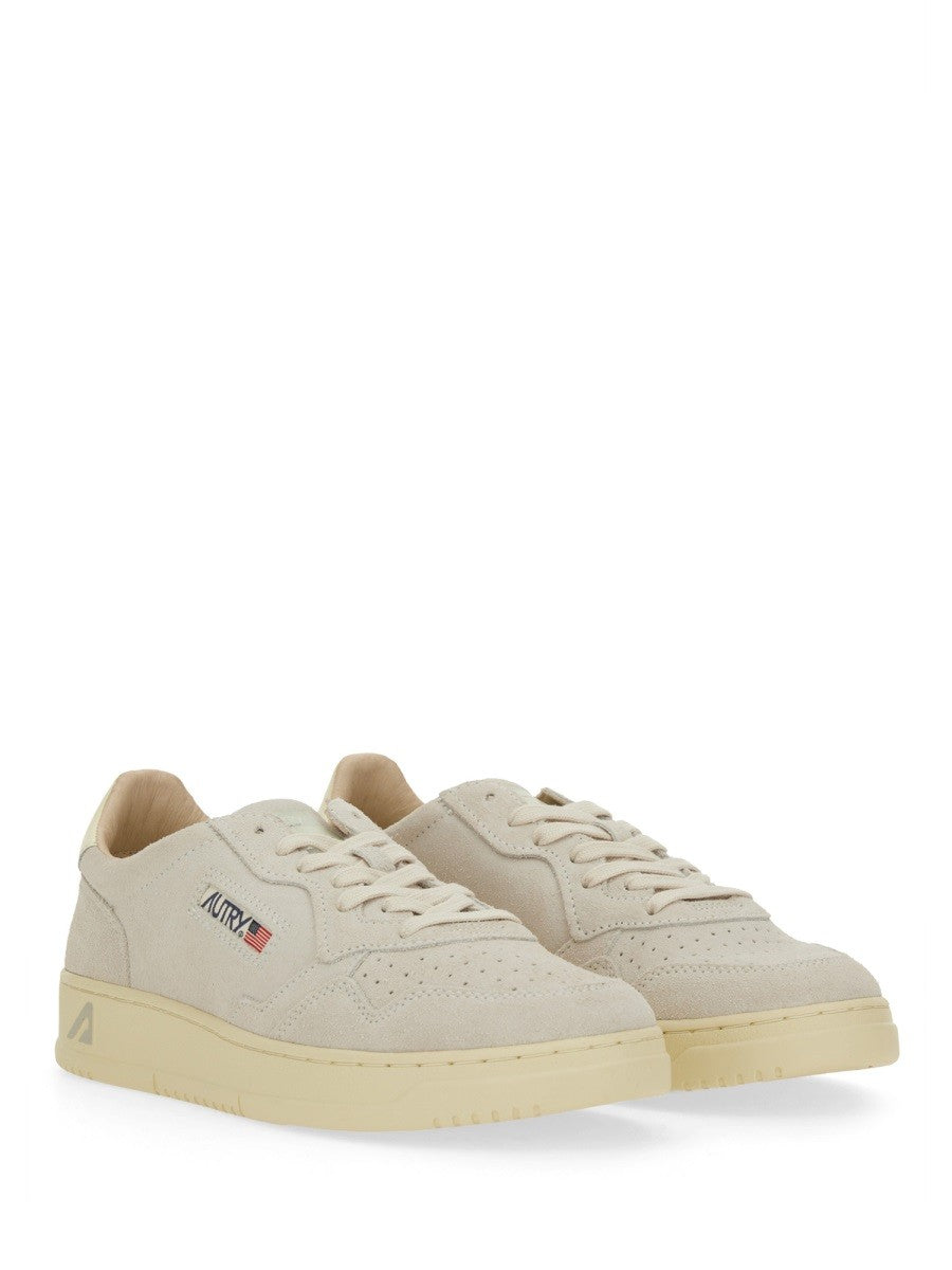 "MEDALIST" LOW SNEAKER