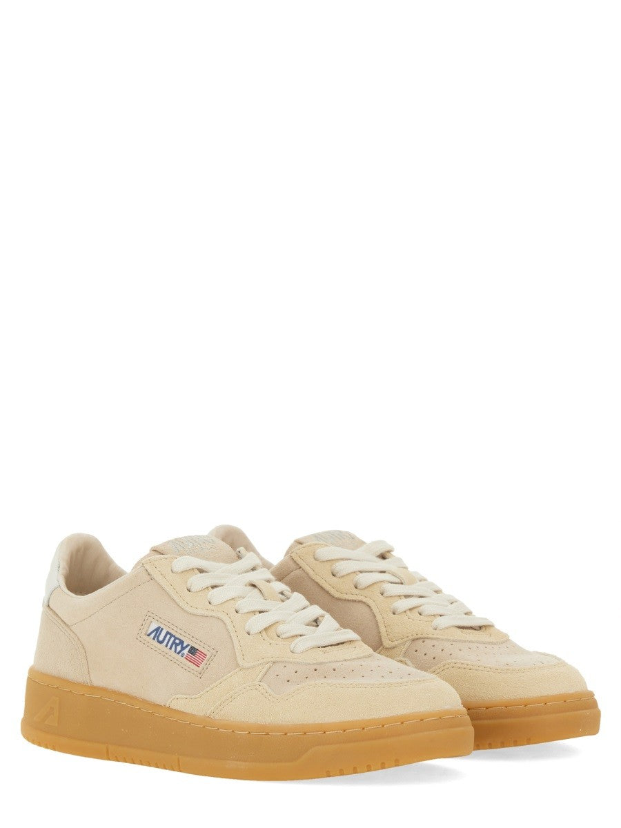 "MEDALIST LOW" SNEAKER