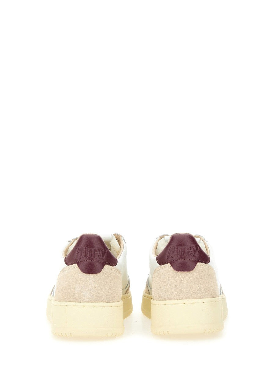 "MEDALIST LOW" SNEAKER