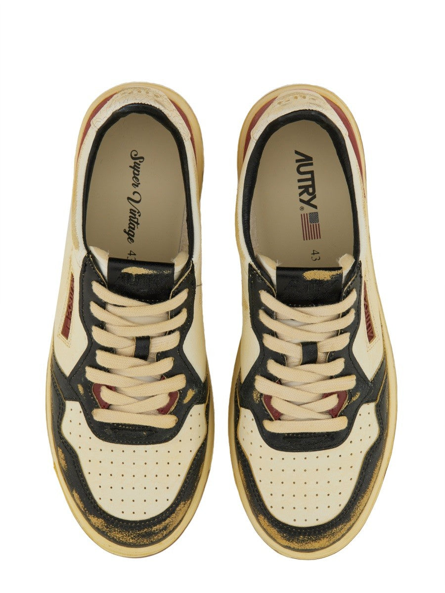 medalist low super vintage sneakers