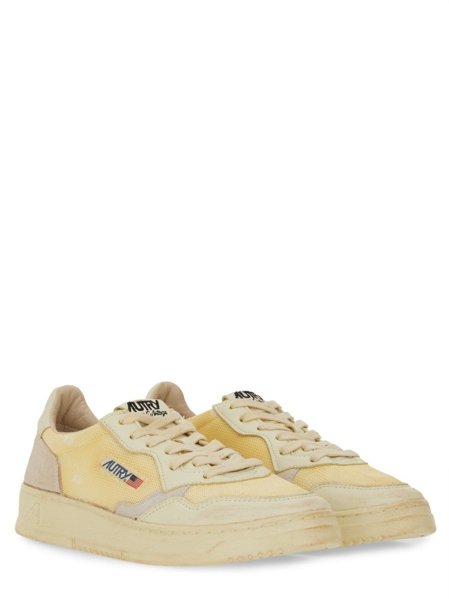 MEDALIST LOW SUPER VINTAGE SNEAKERS