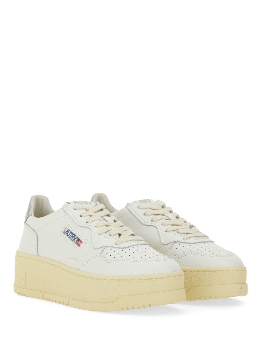 "MEDALIST" PLATFORM SNEAKER