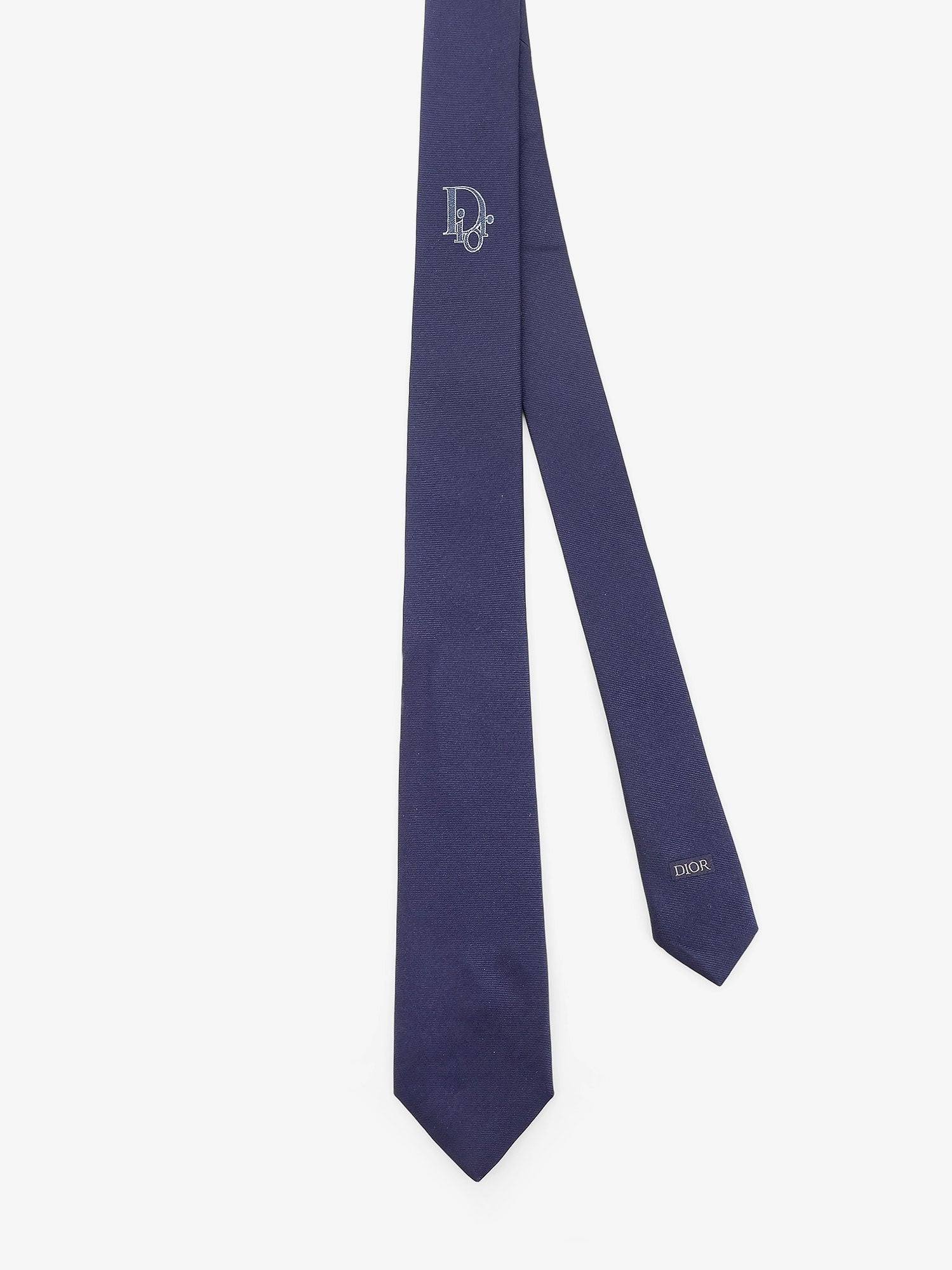 Oblique silk tie