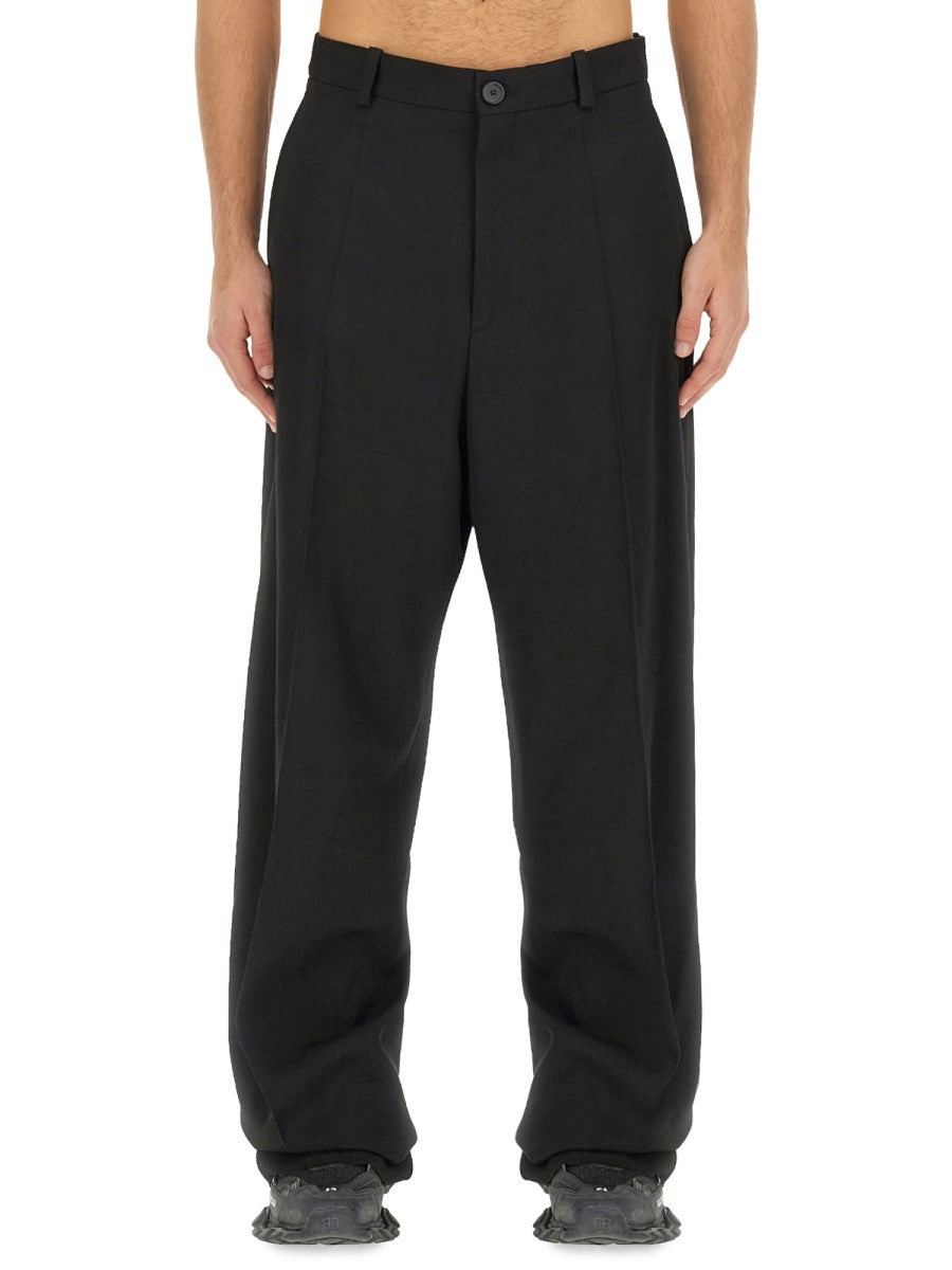 OVERSIZE PANTS