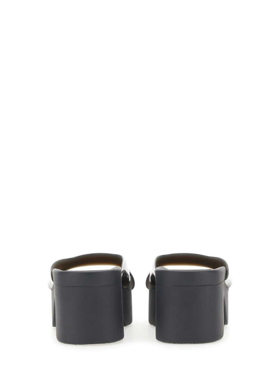 PLATFORM SANDAL WITH SQUARE TOE