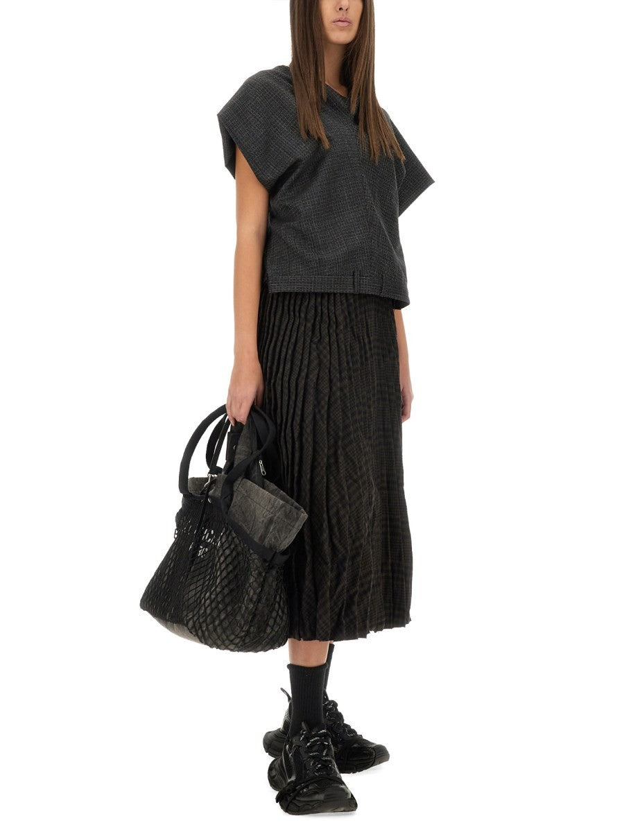PLEATED SKIRT.