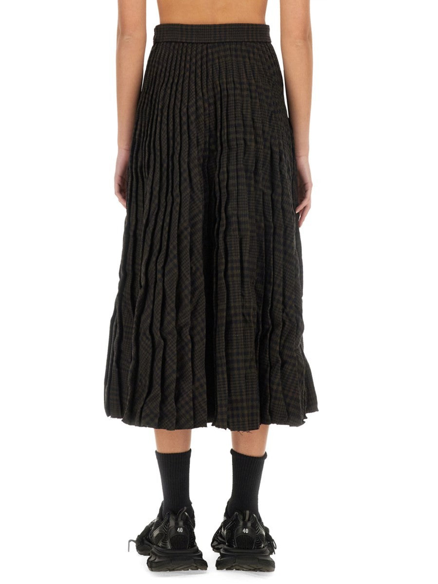 PLEATED SKIRT.