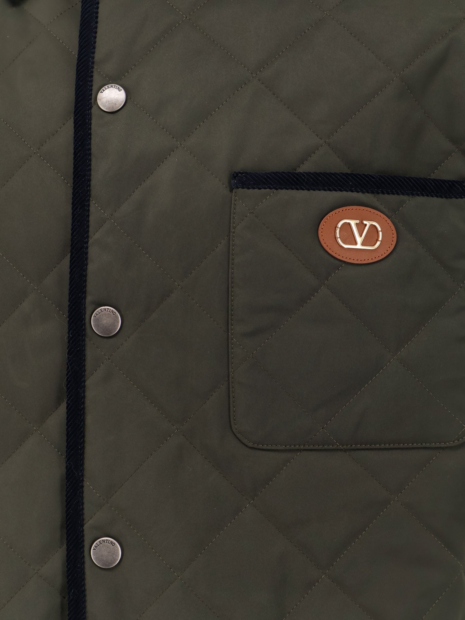 Quilted jacket with VLogo Signature patch