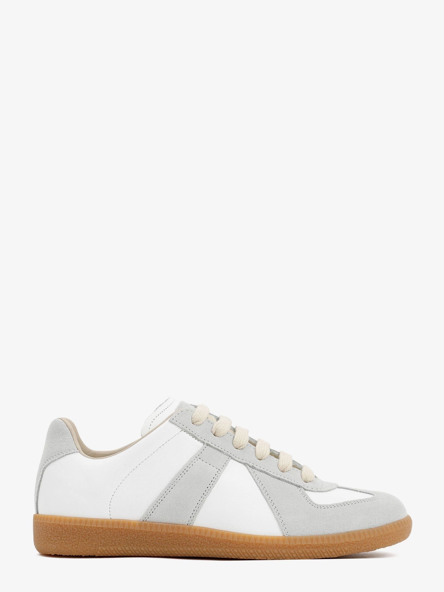 Replica low-top leather sneakers with suede inserts